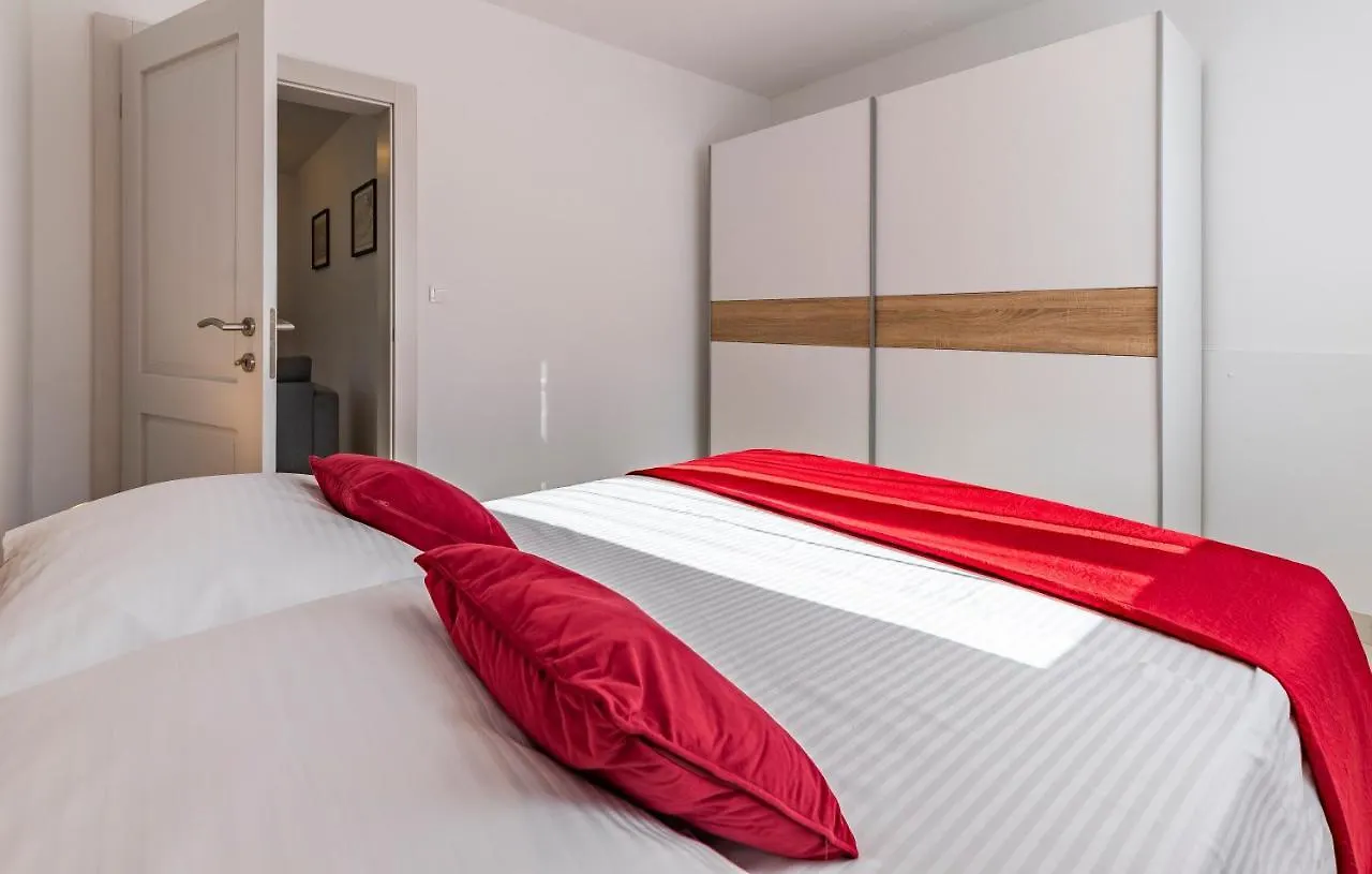Apartman Leon Medulin 0*,  Croatia